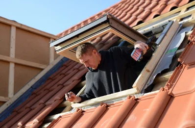 Pose de fenêtres de toit Velux à Optevoz
